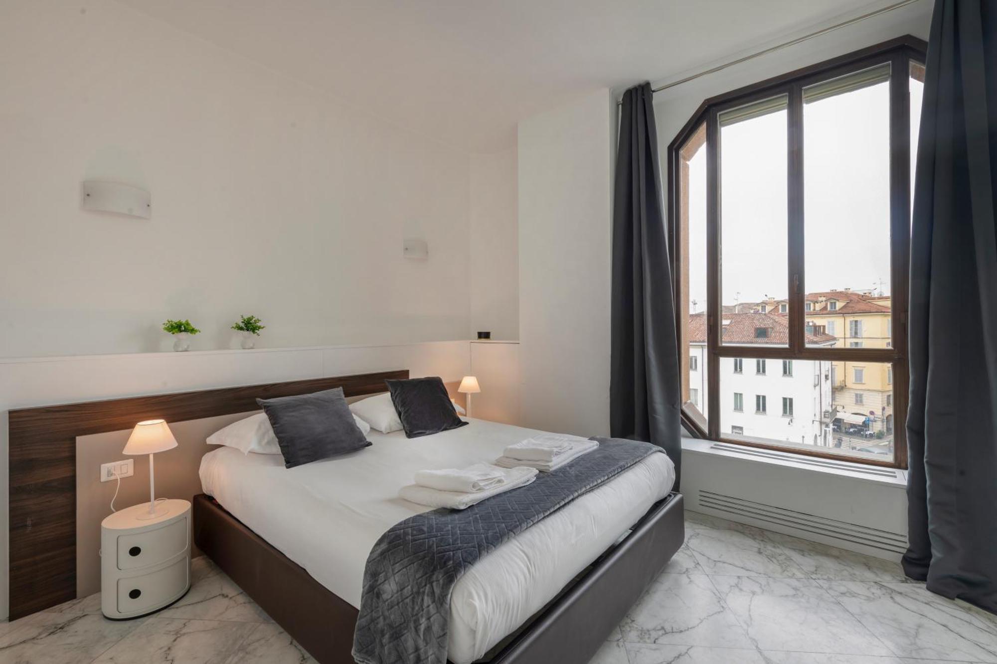 Milan Royal Suites - Duomo Santo Stefano Luaran gambar